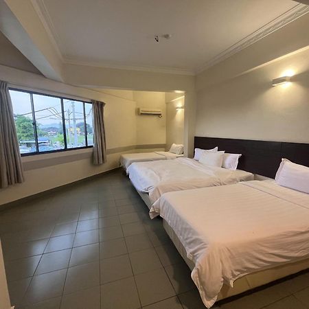 Hotel Sitiawan Εξωτερικό φωτογραφία