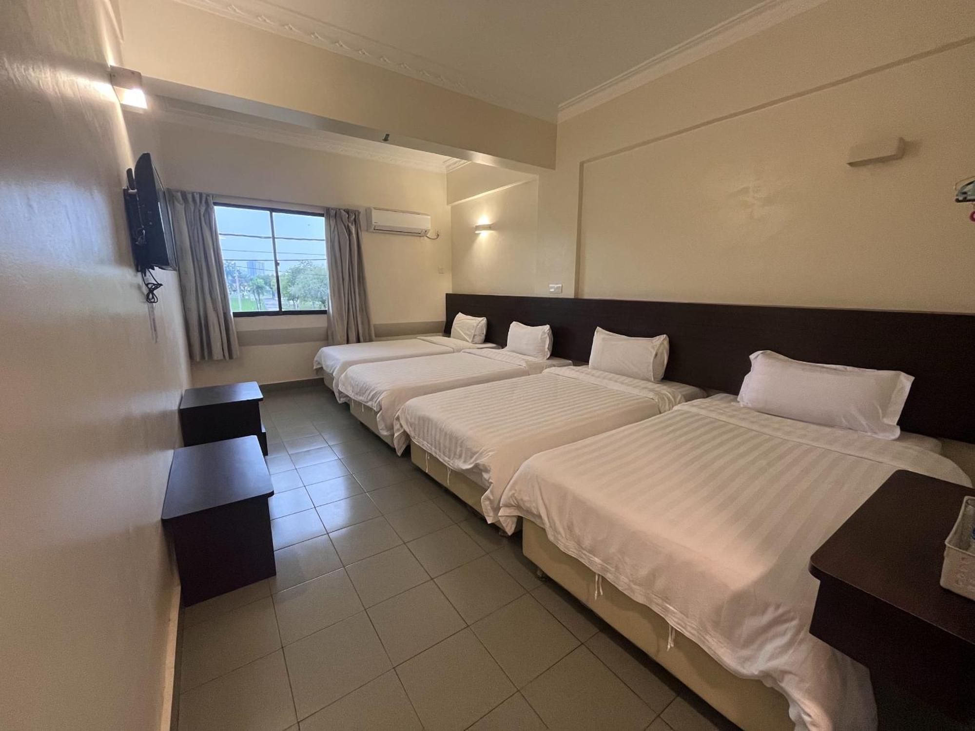 Hotel Sitiawan Εξωτερικό φωτογραφία